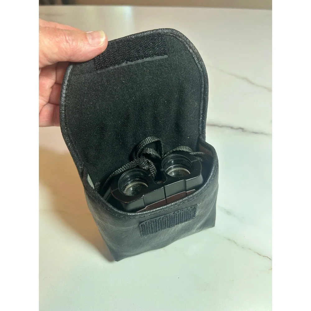 Minolta Compact 7x21 7.5 Multi Coated Binoculars with Case Made in Japan Black